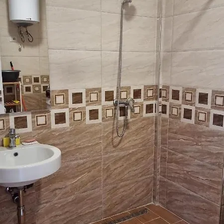 The In Valamar * Hamallaj